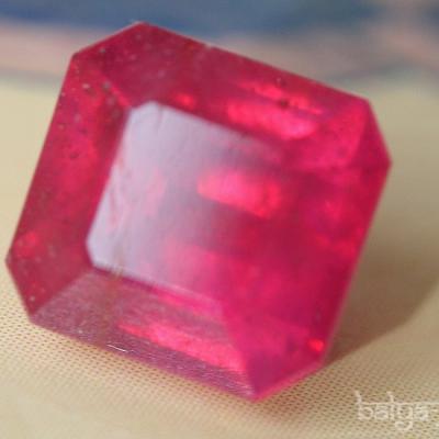 Rubis [5.03 ct]